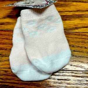 🦄$1 add on🦄 Infant pink/wht socks